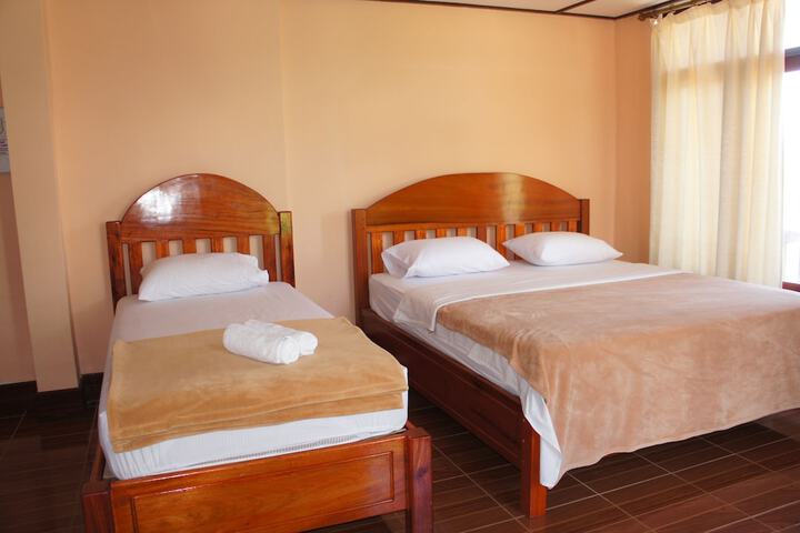 Room 17 of 26