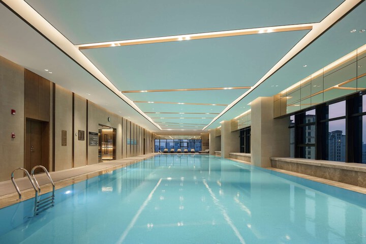 Pool 35 of 61