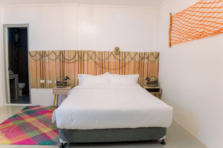 Room 7 of 44