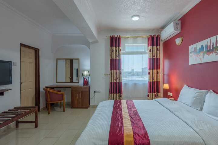 Room 9 of 49