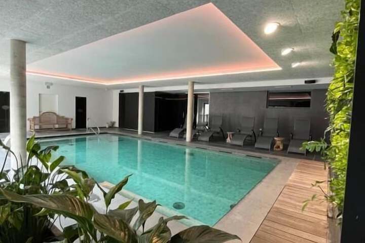 Pool 49 of 65