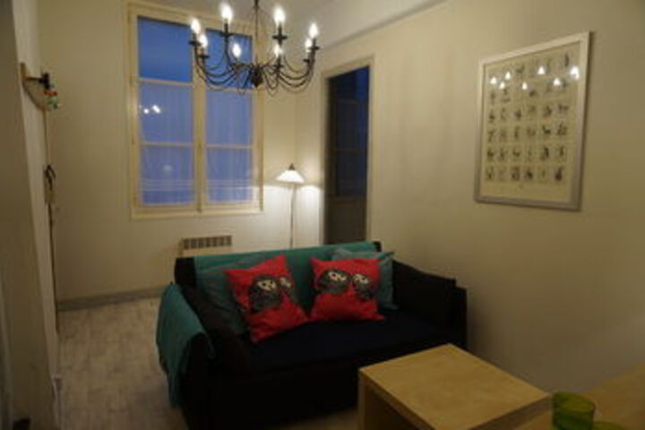 Room 72 of 85
