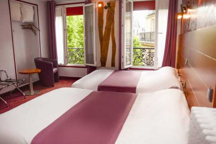 Room 21 of 40