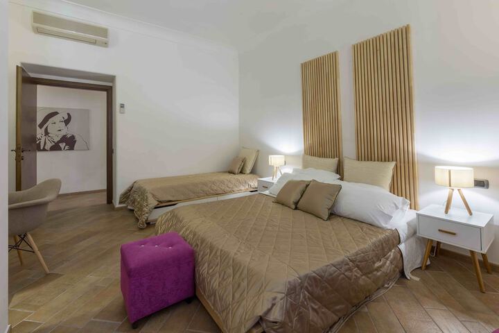 Room 12 of 47