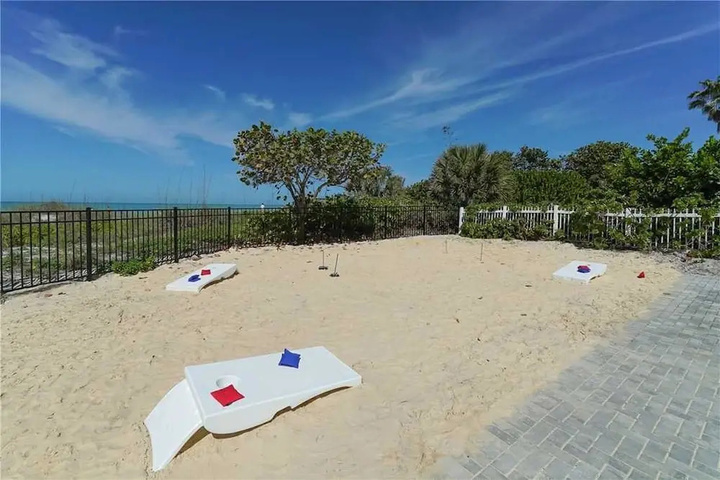Beach 9 of 12