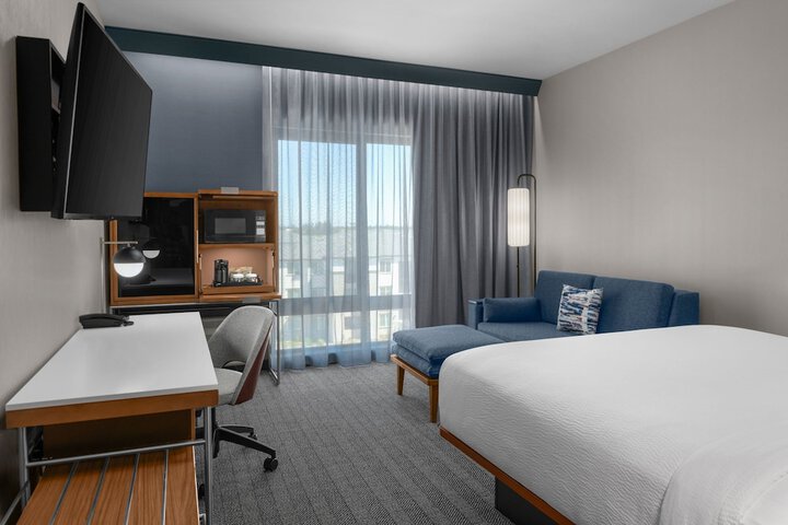 Room 3 of 19