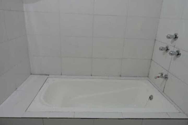 Room 20 of 25