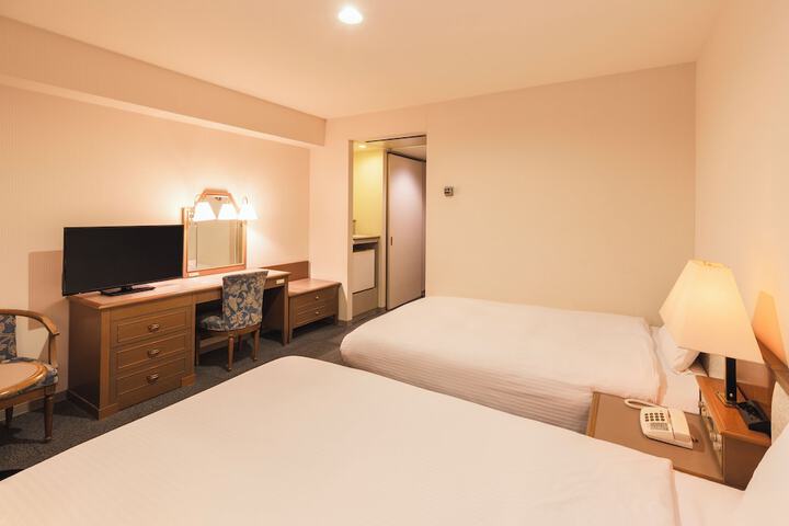 Room 21 of 44
