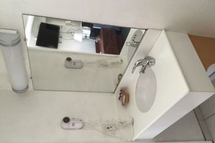 Room 8 of 52