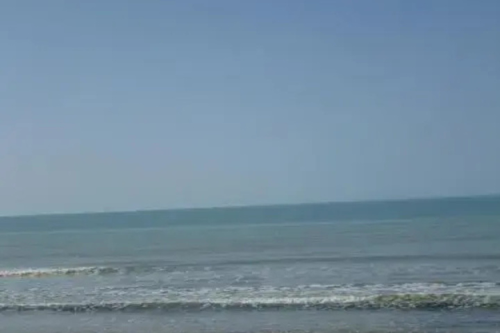 Beach 4 of 9