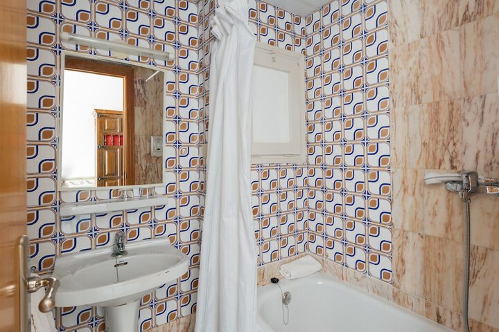 Room 20 of 47