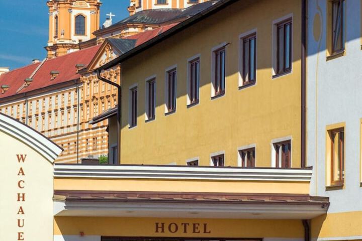 Hotel 41 of 44