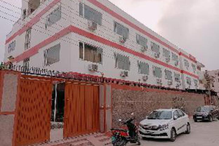 Hotel Matrineer Residency