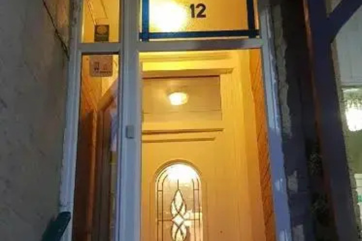 Hotel 4 of 8