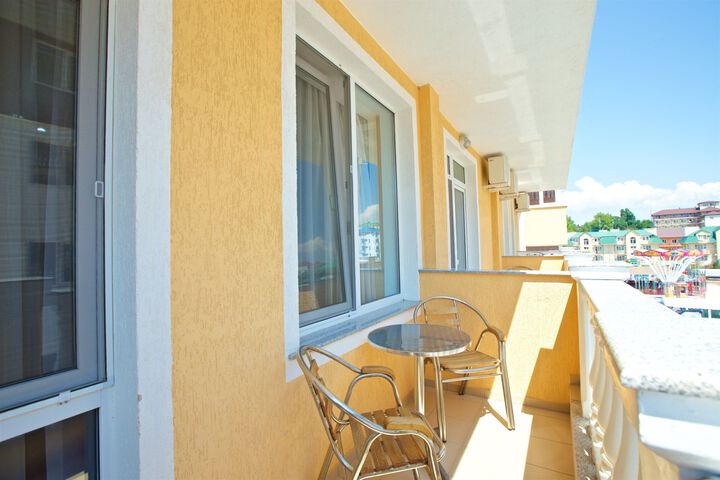Terrace/Patio 4 of 85