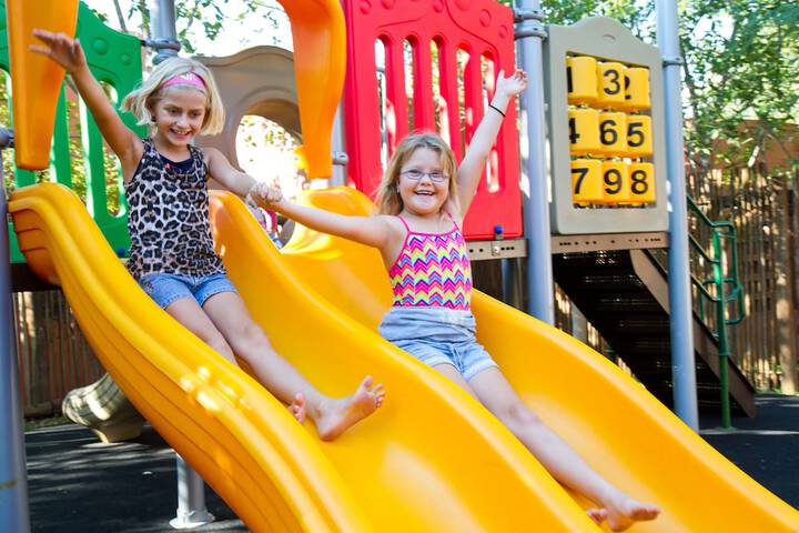 Childrens Activities 57 of 111