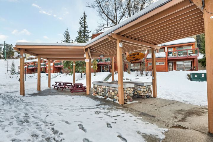 Property Grounds 8 of 42