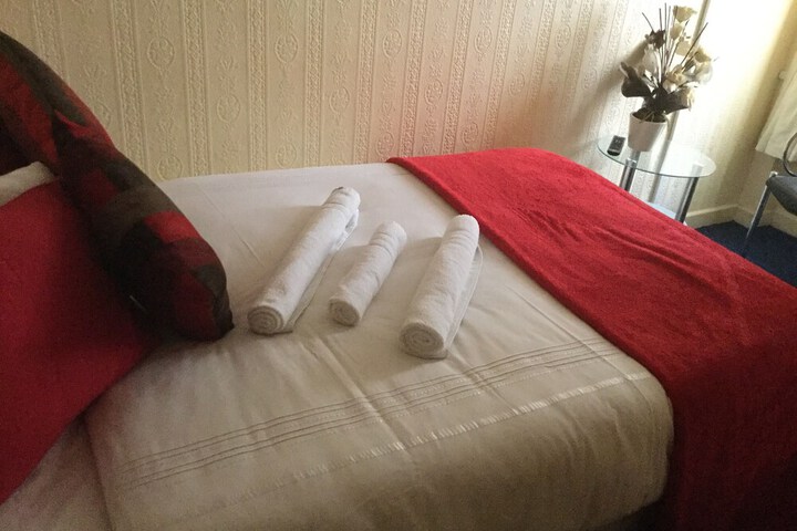 Room 8 of 57