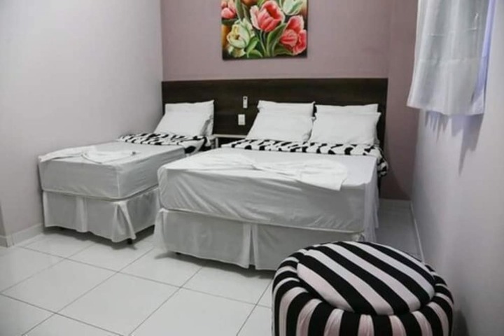 Room 7 of 13