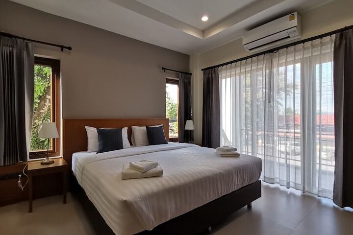 Room 19 of 42
