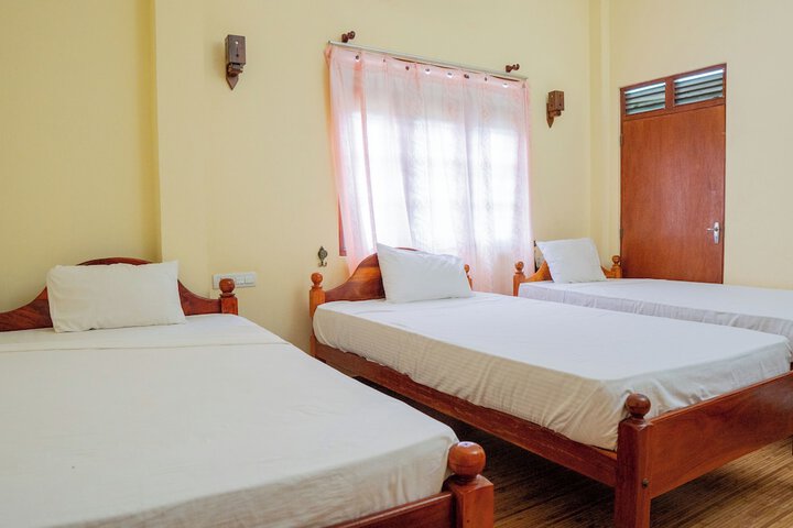 Room 11 of 44
