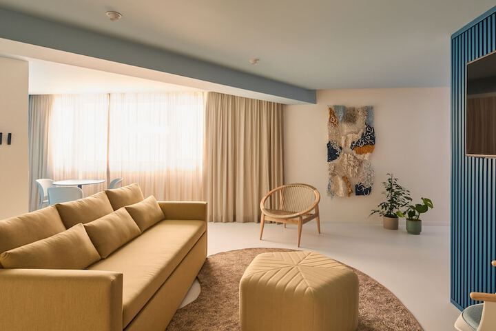 Room 22 of 117