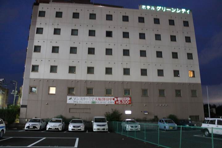 Hotel 27 of 32