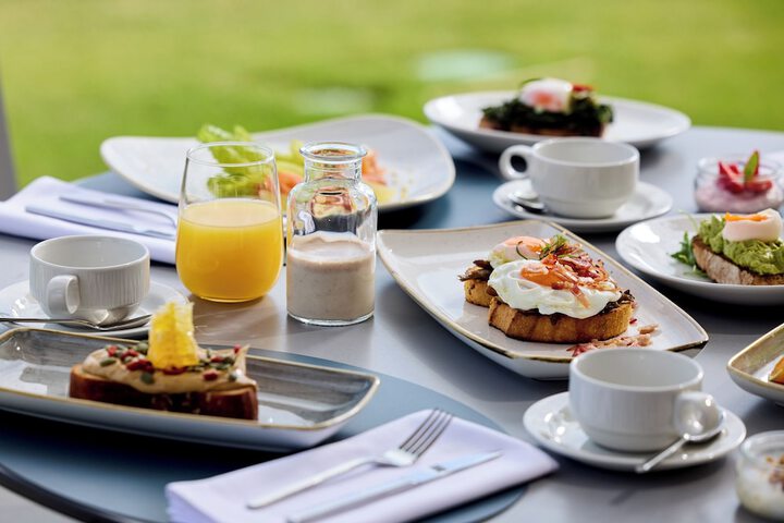 Breakfast/Coffee Service 160 of 189