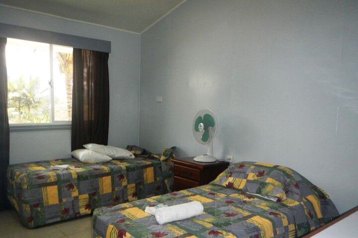 Room 18 of 80
