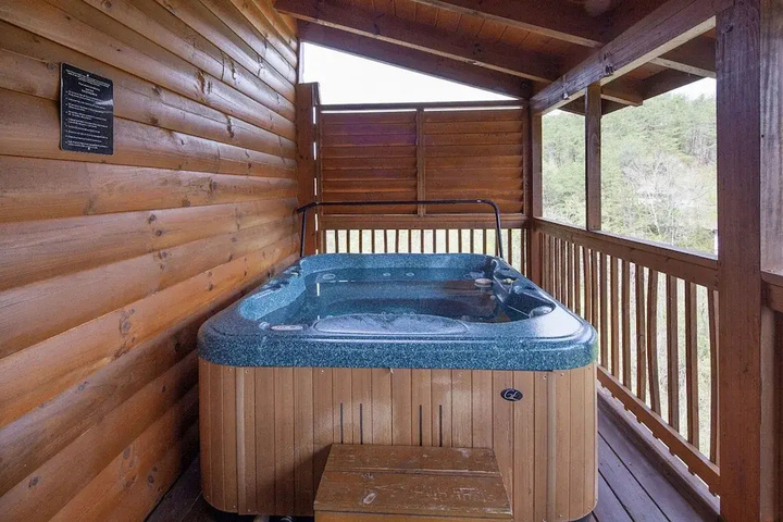 Pool 13 of 20