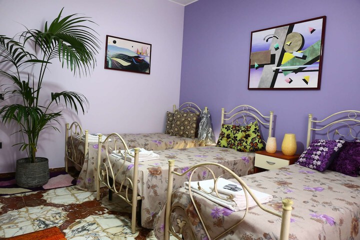Room 18 of 30