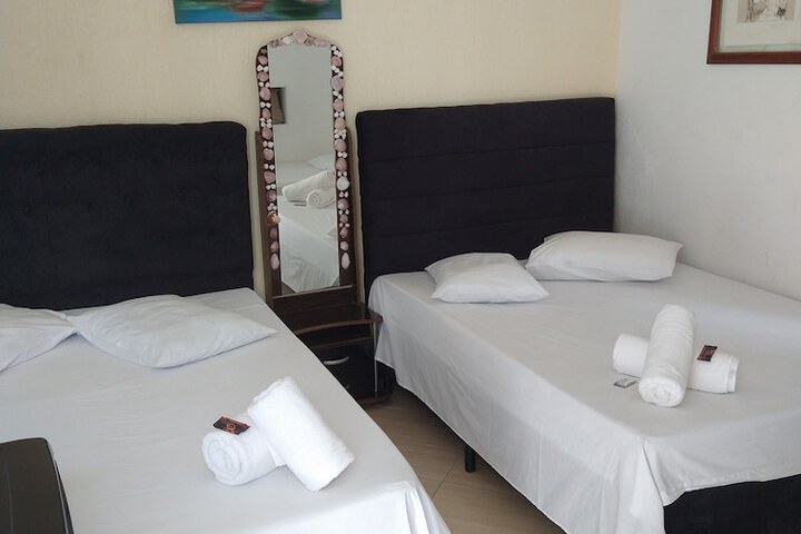 Room 5 of 20