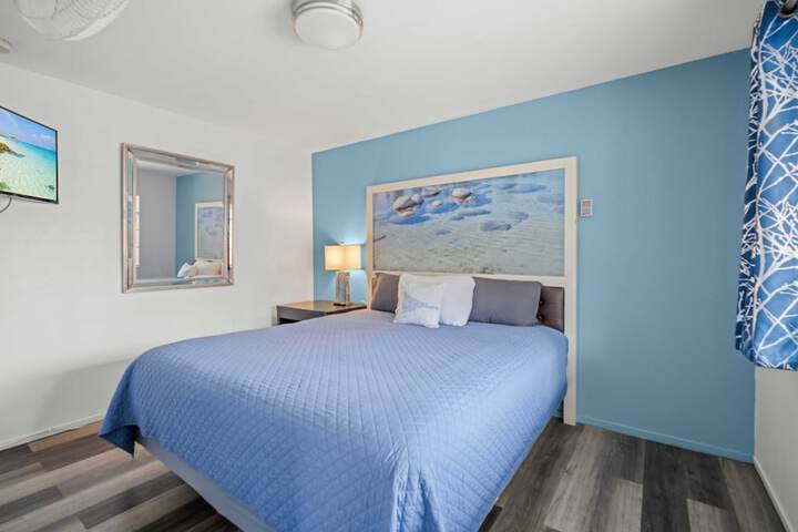Room 3 of 26