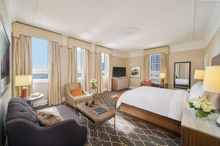 Room 48 of 104