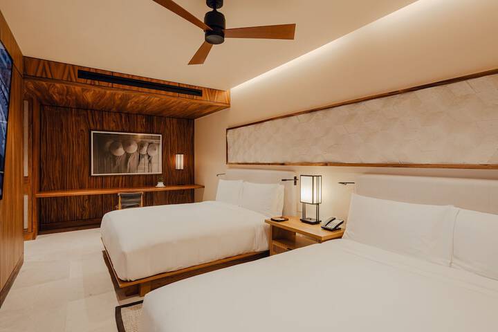 Room 34 of 180