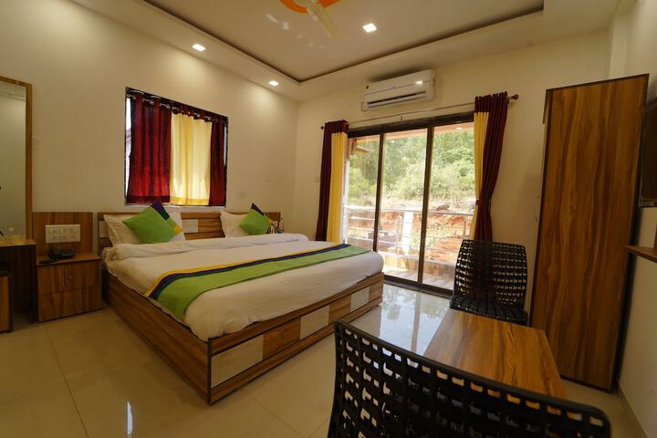 Room 20 of 55