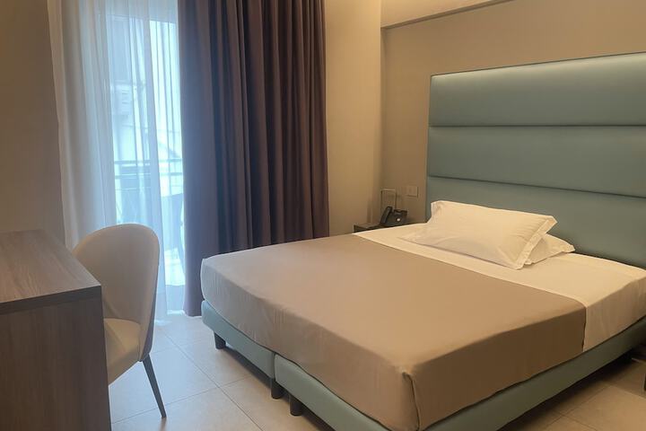Room 14 of 31