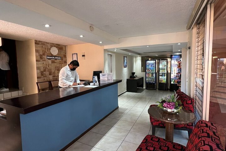 Image of Hotel La Quinta Posada Real