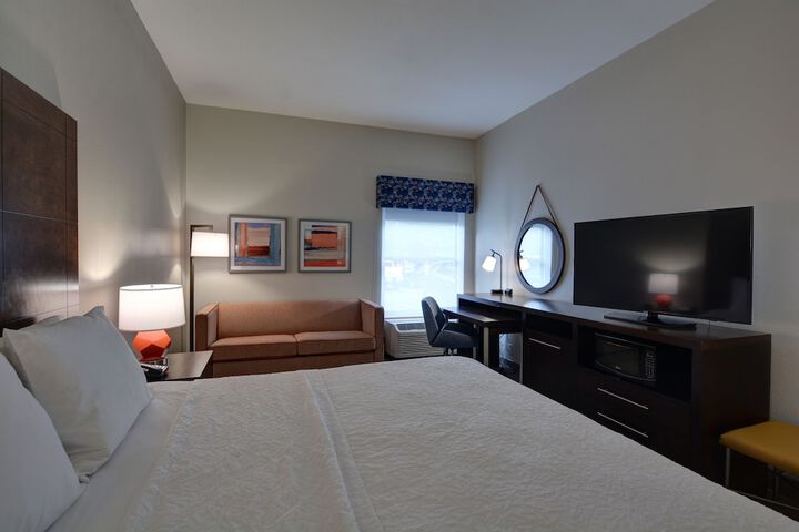 Room 25 of 60