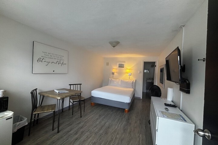 Room 30 of 155