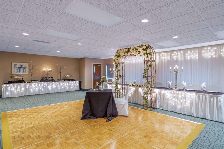Reception hall