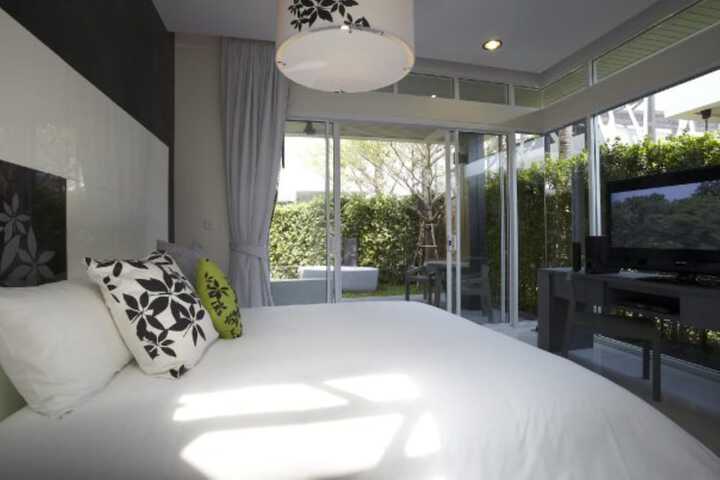 Room 13 of 75
