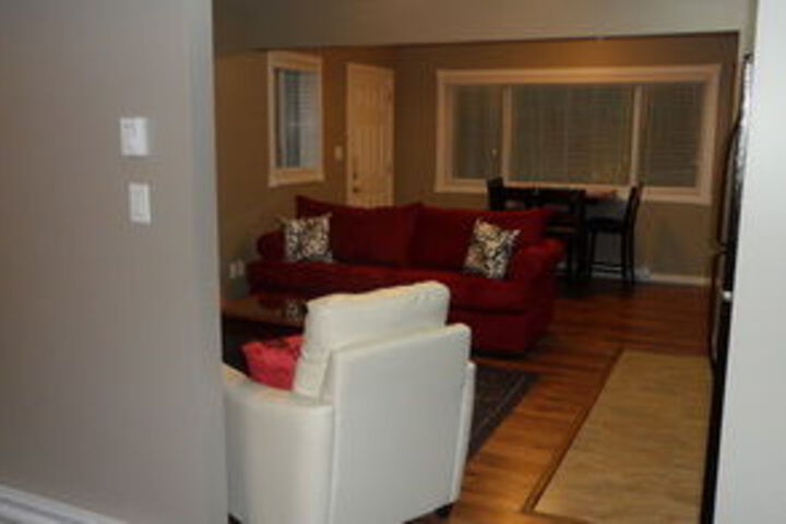 Room 13 of 22