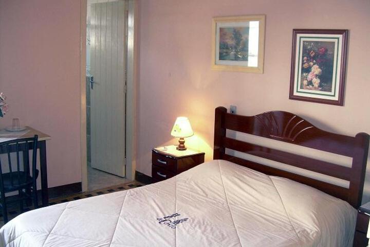 Room 15 of 22
