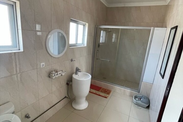 Room 27 of 56