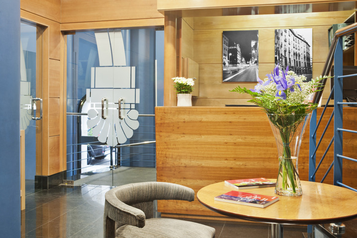 Guest Lobby