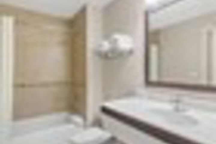 Room 293 of 444