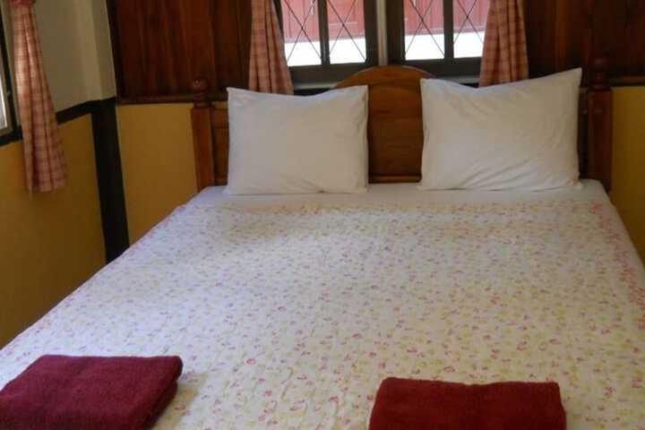 Room 13 of 47