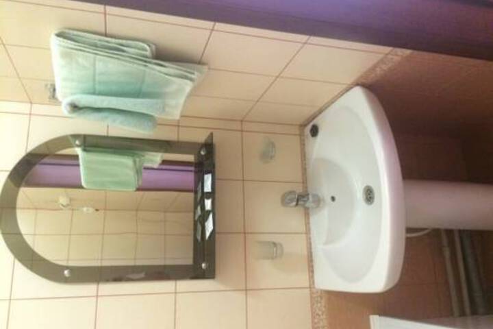 Room 2 of 12