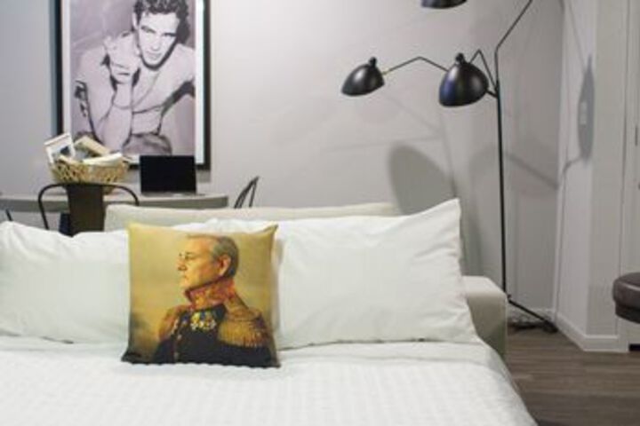Room 36 of 48